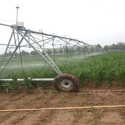 2023 측면 이동 관개 고직성 3800 KG 자동 엔진을 위한 중앙 회전 관개 시스템