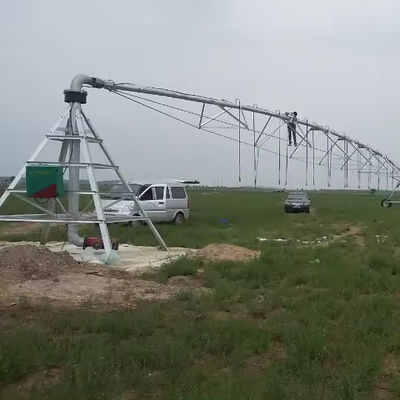 2200 KG 디자인 자동 중앙 회전 관개 시스템 산둥의 비 총 관개 기계