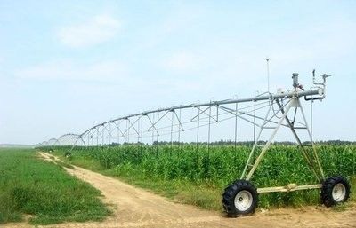 정밀 관개 가용 물 지능 농업용 편리 한 측면 이동 관개기 3800 KG